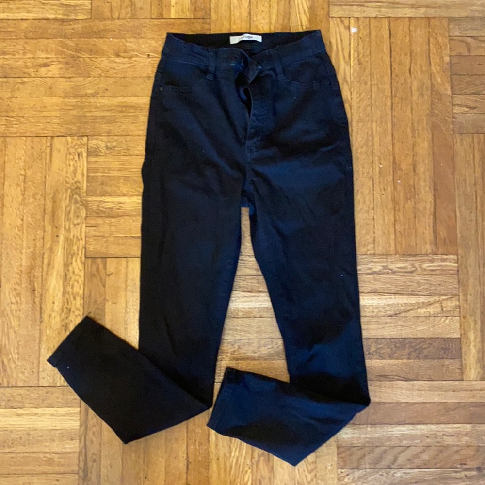Refuge Black Size 2 Jeans! Great Condition!
